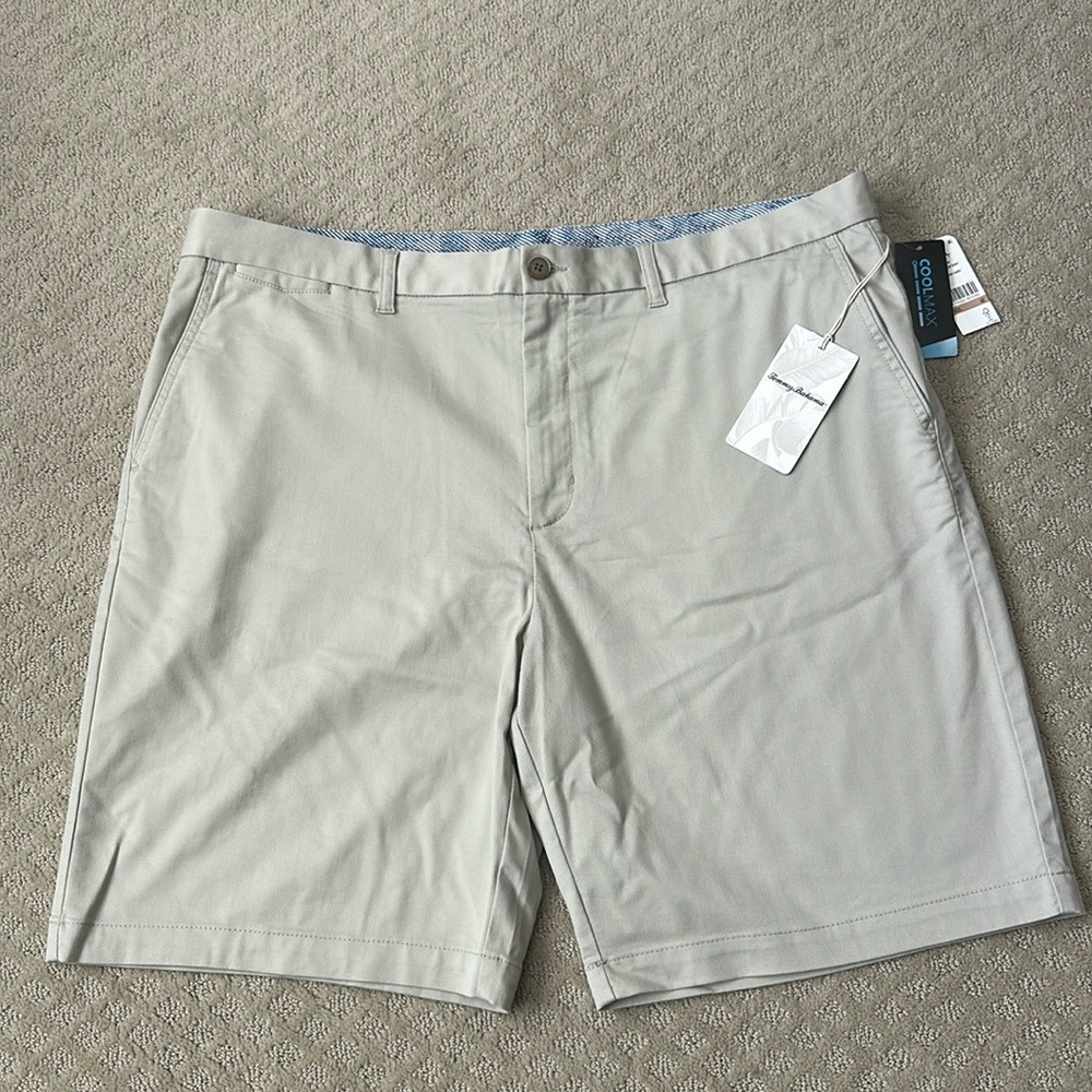 Men's Ashore Thing Shorts Size 42 Color: Khaki Sands